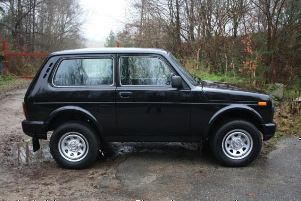 Lada 4x4 Urban (die abgebildeten Felgen sind Sonderzubör).  Foto:Auto-Medienportal.Net